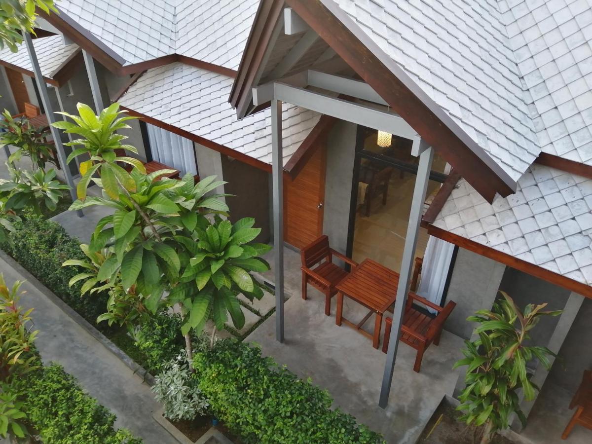 JR Place Klong Muang Beach Exterior foto