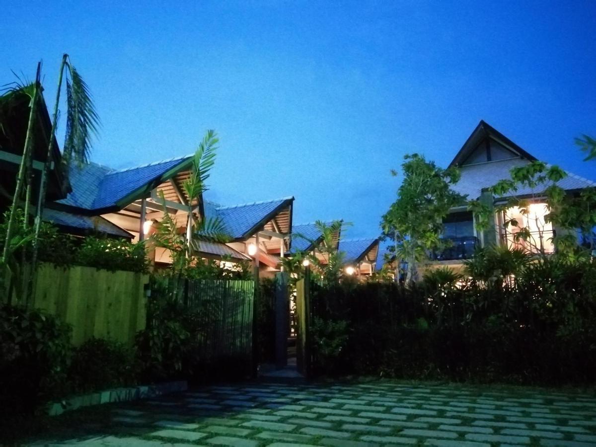 JR Place Klong Muang Beach Exterior foto