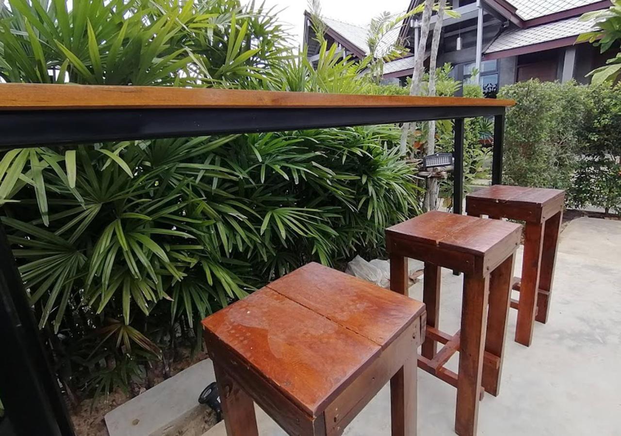 JR Place Klong Muang Beach Exterior foto