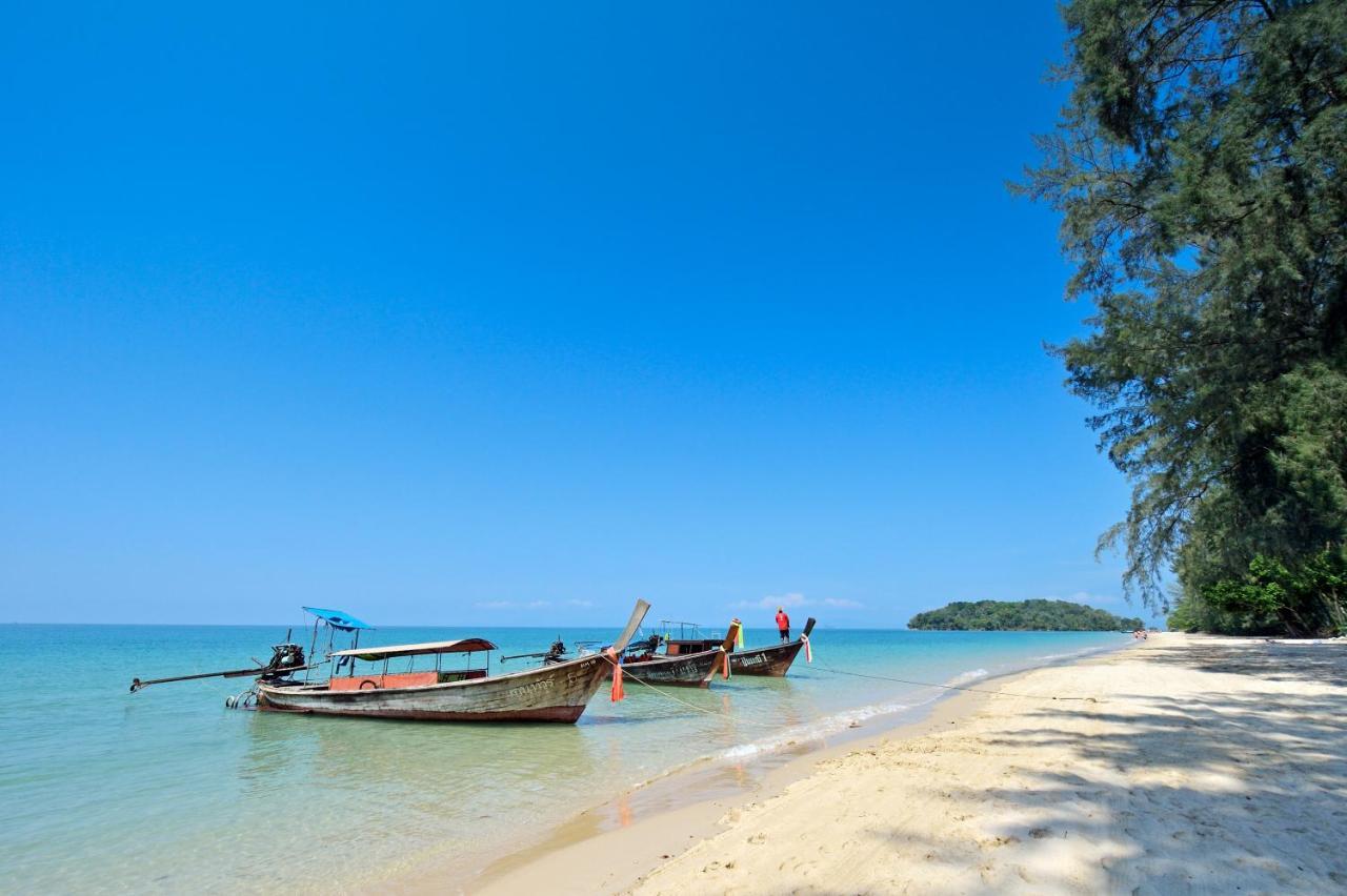 JR Place Klong Muang Beach Exterior foto